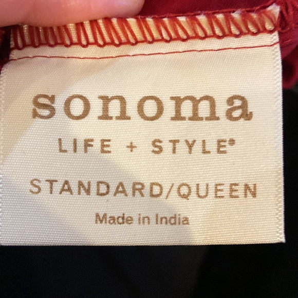 Dark Red Standard Pillowcases - Picture 10 of 10